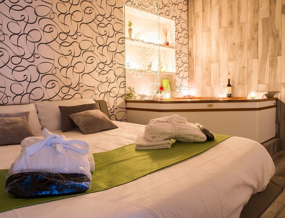 Bed and Breakfast Domus Tacito Luxury Рим Экстерьер фото