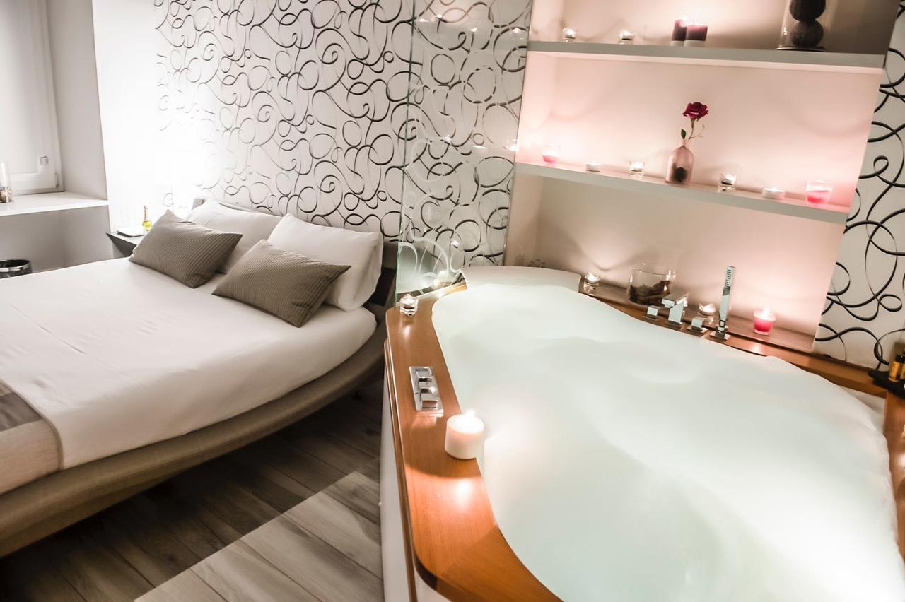 Bed and Breakfast Domus Tacito Luxury Рим Экстерьер фото